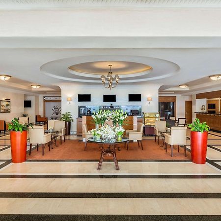 Moevenpick Hotel Doha Kültér fotó