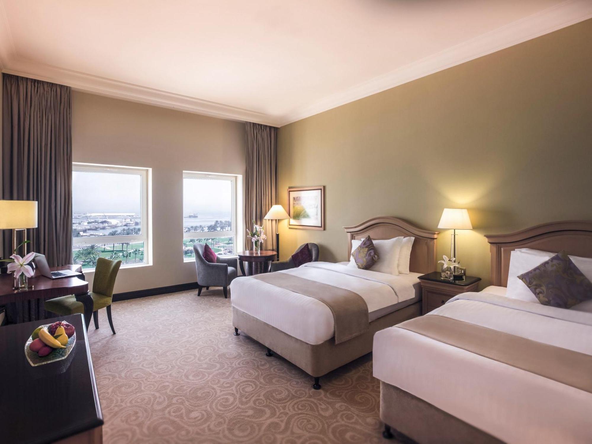 Moevenpick Hotel Doha Kültér fotó