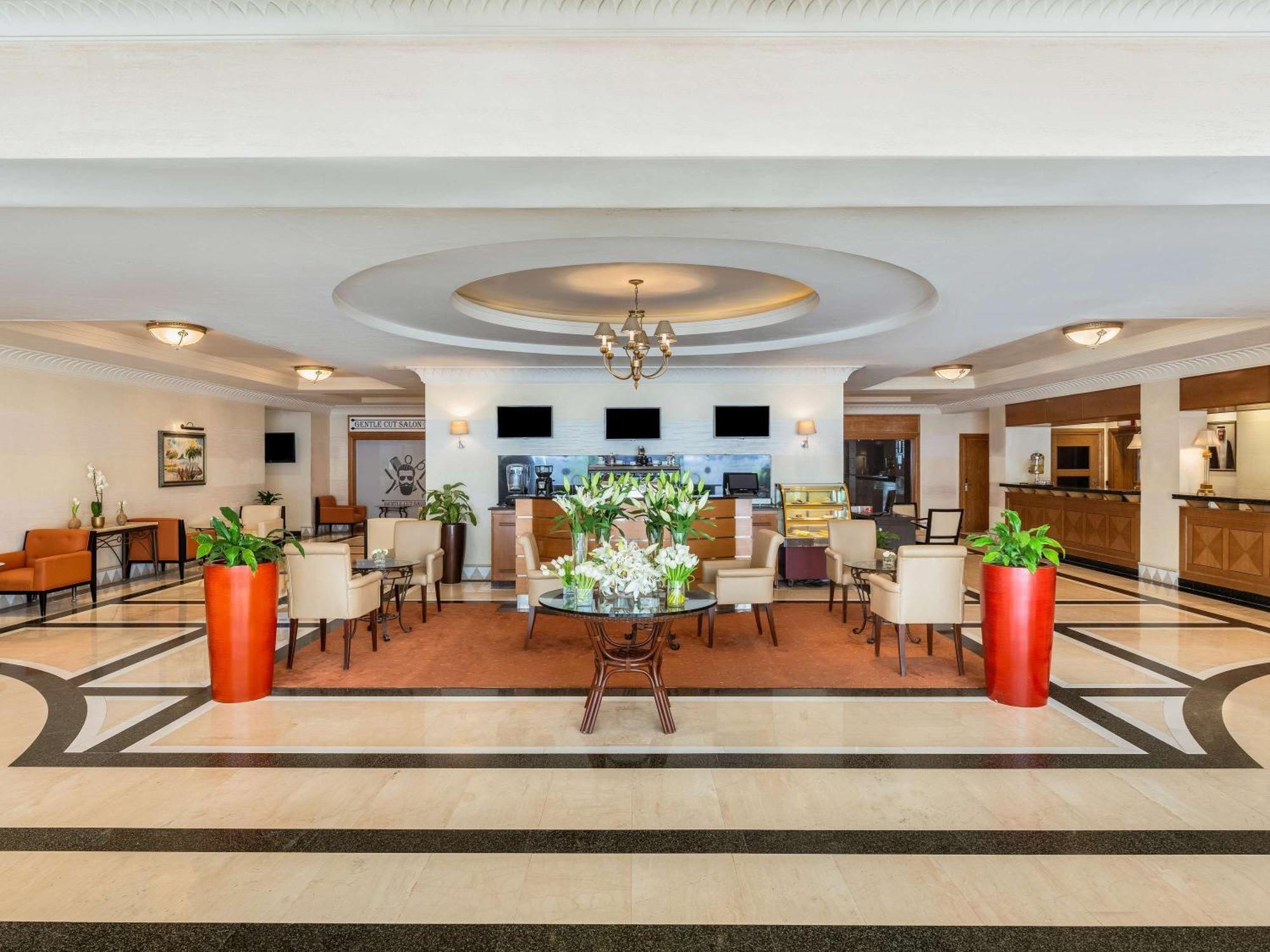 Moevenpick Hotel Doha Kültér fotó